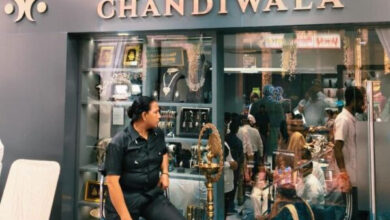 बिरहाना रोड पर श्याम सुंदर चांदी वाले के नए प्रतिष्ठान का भव्य शुभारंभ