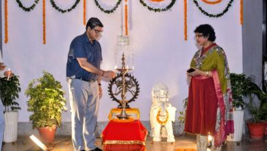 बरेली: सेवा संकल्प अभियान के तहत लगी चित्र प्रदर्शनी, दिखी विकास और जनकल्याण की तस्वीर