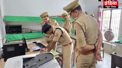सीओ सदर ने किया पिलुआ थाने का त्रैमासिक निरीक्षण,