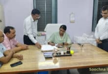 नवागत डीएम एम. अरुन्मोंली ने संभाला एटा का कार्यभार, जनकल्याणकारी योजनाओं को धरातल तक पहुंचाना प्राथमिकता,