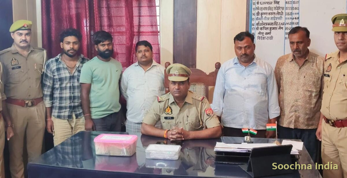 जुआ खेलते पांच गिरफ्तार,