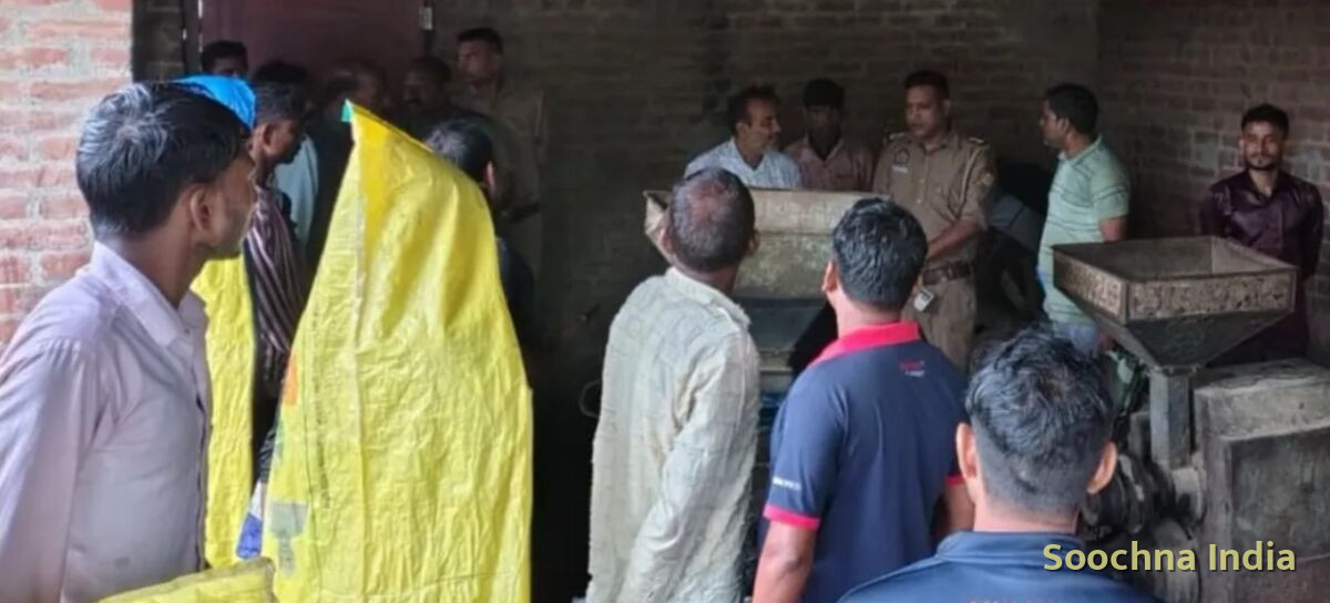 लखीमपुर खीरी: बारिश में कच्ची दीवार बनी काल, पति-पत्नी और आठ साल के बेटे की दबकर मौत
